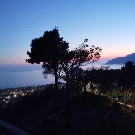 Verde Smeraldo Salerno Bagian luar foto
